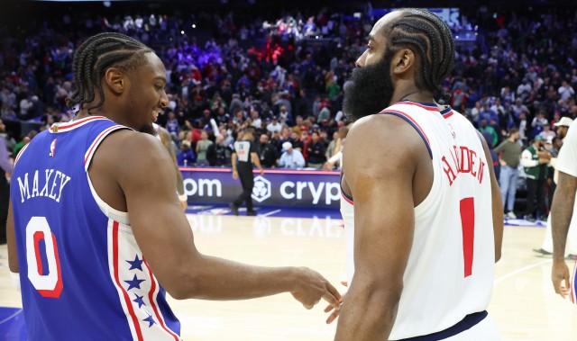 开云入口-马克西：我从哈登那儿学到后撤步 艾弗森和韦德是我的最爱