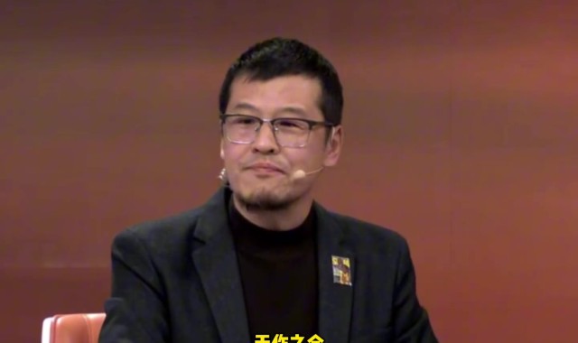 开云体育-杨毅：没有那么多地方欢迎詹姆斯 他末年去勇士天作之合无缝链接