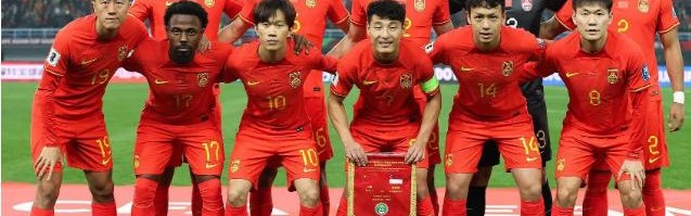 突发，国足名宿在家离世，国家队60场进18球，曾获年度最佳射手